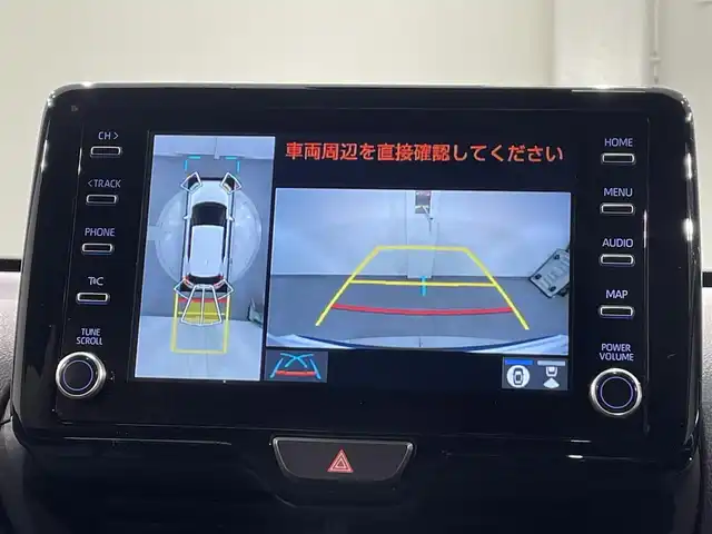 トヨタ ヤリスクロス ハイブリッド Z アドベンチャー 愛知県 2023(令5)年 1.8万km プラチナホワイトパールマイカ 純正９インチディスプレイナビ　/(AM/FM/Bluetooth/USB/Miracast/AppleCarPlay/AndroidAuto/フルセグTV）/パノラミックビューモニター　/ブラインドスポットモニター＋パーキングサポートブレーキ/トヨタセーフティセンス　/　　-プリクラッシュセーフティ/　　-レーントレーニングアシスト/　　-レーダークルーズコントロール/　　-オートマチックハイビーム/　　-ロードサインアシスト/シートヒーター　/ビルトインＥＴＣ　/スペアタイヤ　/前後ドライブレコーダー　/ステアリングヒーター　/ＬＥＤヘッドライト　/パワーシート　/クリアランスソナー/純正フロアマット/純正18インチAW