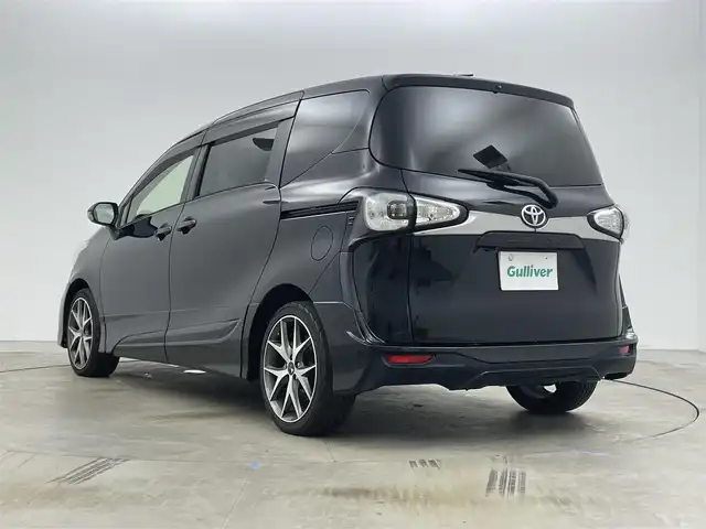 トヨタ シエンタ G 岡山県 2016(平28)年 8.2万km ブラックマイカ トヨタセーフティセンスC/・プリクラッシュセーフティ/・レーンディパーチャーアラート/・オートマチックハイビーム/純正ナビ(NSZT-W64)/(Bluetooth/CD/DVD/フルセグTV)/モデリスタエアロ(前・横・後下)/モデリスタ17インチアルミホイール/両側電動スライドドア/社外クルーズコントロール/バックカメラ/ビルトインETC/アイドリングストップ/オートライト/純正フロアマット/プッシュスタート/禁煙車/スマートキー×2/保証書/取扱説明書