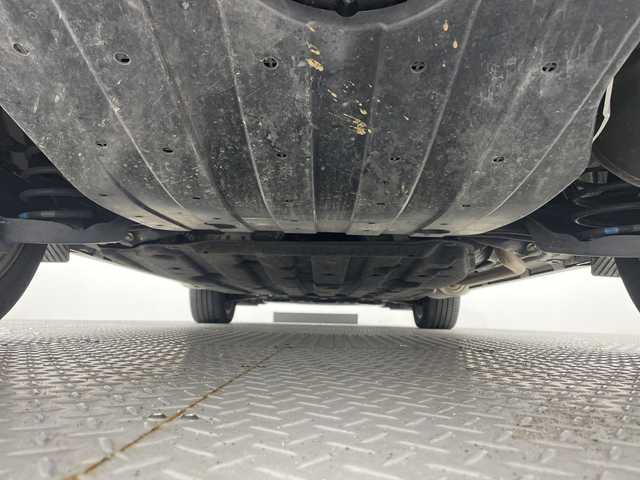 ホンダ ヴェゼル ハイブリッド Z ホンダセンシング 新潟県 2019(令1)年 2.9万km プラチナホワイトパール ホンダセンシング/純正8インチナビ/　CD/DVD/Bluetooth/フルセグTV/バックカメラ/レーダークルーズコントロール/LEDオートライト/ハーフレザーシート/シートヒーター/純正17インチアルミホイール/パドルシフト/ルーフレール/レーンキープアシスト/電格ミラー/ウィンカーミラー/スマートキー/ビルトインETC