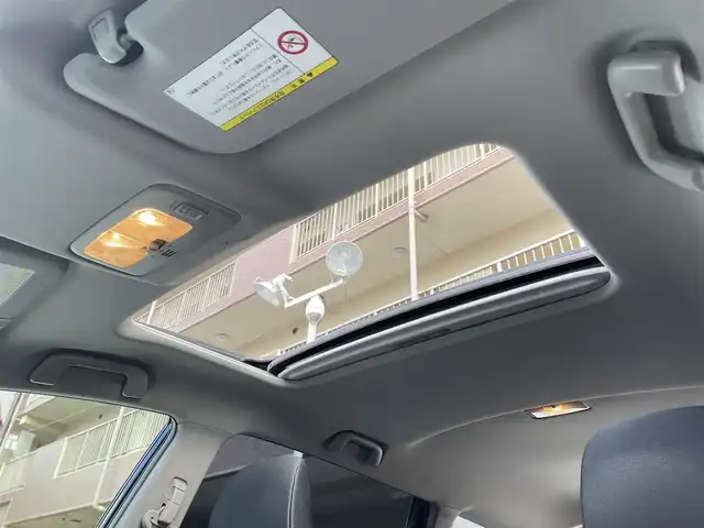 トヨタ ウィッシュ 1．8S 大阪府 2010(平22)年 15.6万km ブラック サンルーフ/純正ナビ/・バックカメラ/・フルセグＴＶ/・ＣＤ/ＤＶＤ/ＭＤ/・ＡＭ/ＦＭ/ＢＴ/・ＡＵＸ/ＨＤＤ/前方ドライブレコーダー（DC-DR401）/ビルトインETC/純正フロアマット/純正16インチアルミホイール/キセノンヘッドライト/・オートライト/・フロントフォグランプ/SRSエアバッグ（フロント/サイド/カーテン）/ABS/横滑り防止装置/リモコンキー/革巻きステアリング/・パドルシフト/・ステアリングスイッチ/ISOFIX/保証書/記録簿（R7/R6/R４）