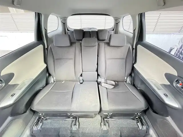 トヨタ ウィッシュ 1．8S 大阪府 2010(平22)年 15.6万km ブラック サンルーフ/純正ナビ/・バックカメラ/・フルセグＴＶ/・ＣＤ/ＤＶＤ/ＭＤ/・ＡＭ/ＦＭ/ＢＴ/・ＡＵＸ/ＨＤＤ/前方ドライブレコーダー（DC-DR401）/ビルトインETC/純正フロアマット/純正16インチアルミホイール/キセノンヘッドライト/・オートライト/・フロントフォグランプ/SRSエアバッグ（フロント/サイド/カーテン）/ABS/横滑り防止装置/リモコンキー/革巻きステアリング/・パドルシフト/・ステアリングスイッチ/ISOFIX/保証書/記録簿（R7/R6/R４）