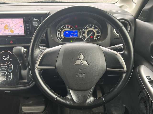 三菱 ｅＫスペース カスタムT 京都府 2014(平26)年 10.6万km シルキーホワイト 社外ナビ　AVN-Z03iW/・フルセグTV/BT Audio/CD/DVD/AM/FM/・バック/フロント/サイドカメラ/ETC/４WD/ターボ/両側パワースライドドア/プッシュスタート/横滑り防止/電格ウィンカーミラー/サンシェード/純正ドアバイザー/純正フロアマット/保証書/取扱説明書/スペアキー