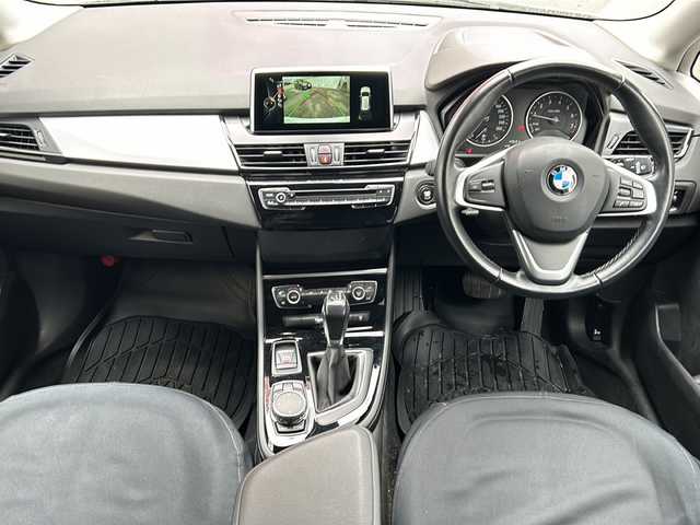 ＢＭＷ ２１８ｉ