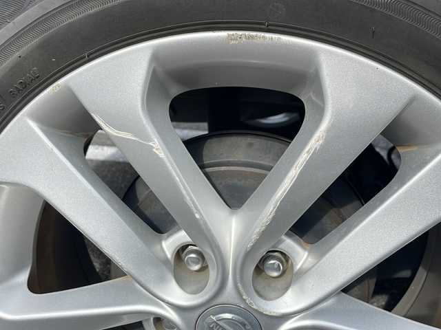 日産 ジューク 15RX V アーバンセレ パーソナライゼーション 広島県 2018(平30)年 8.4万km ブリリアントホワイトパール /登録時走行距離/　　　　　　　84082キロ/ワンオーナー/アイドリングストップ/純正ナビ/アラウンドビューモニター/地デジ/オートライト/スペアキー×１/ETC/新車時整備手帳/　　【保証書】/取扱説明書/