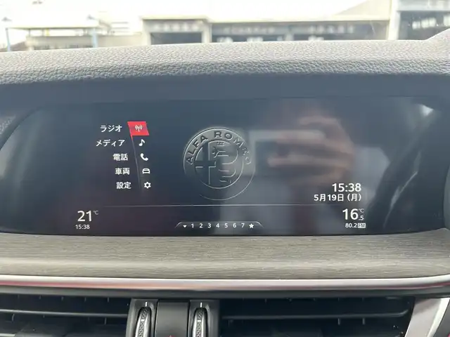 アルファロメオ ステルヴィオ ファーストエディション 滋賀県 2018(平30)年 4.9万km 黒 レザーシート/シートヒーター/AppleCarPlay/Harman/Kardonサウンド/電動リアゲート/ディスプレイオーディオ/BT/USB/AUX/ACC/BSM/LKA/純正20インチAW/ステアリングヒーター