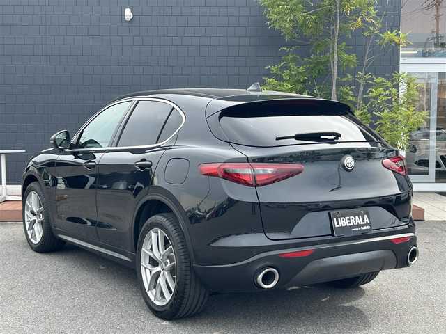 アルファロメオ ステルヴィオ ファーストエディション 千葉県 2018(平30)年 4.9万km 黒 レザーシート/シートヒーター/AppleCarPlay/Harman/Kardonサウンド/電動リアゲート/ディスプレイオーディオ/BT/USB/AUX/ACC/BSM/LKA/純正20インチAW/ステアリングヒーター