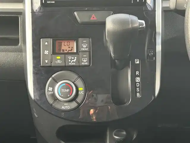 ダイハツ タント カスタム X トップED SA Ⅲ 福島県 2018(平30)年 6.9万km ブラックマイカメタリック 4WD/純正ナビ（CD/DVD/BT/USB）/バックカメラ/純正フロアマット/衝突軽減ブレーキ/シートヒーター/横滑り防止機能/アイドリングストップ/片側パワースライドドア/電格ミラー/シガーソケット/エンジンスターター/オートビーム/オートハイビーム