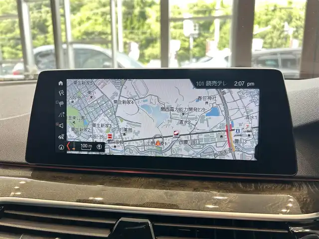 ＢＭＷ ５２３ｄ ツーリング Mスポーツ 大阪府 2018(平30)年 5.1万km サファイアブラックP HUD/インテリジェントセーフティシステム/パワーシート/シートメモリ/ACC/純正ナビ/フルセグテレビ/全方位カメラ/BSM/純正１９インチアルミホイール/LEDヘッドライト/電動リアゲート/置くだけ充電/パドルシフト/クリアランスソナー/ETC2.0/ドライブレコーダー