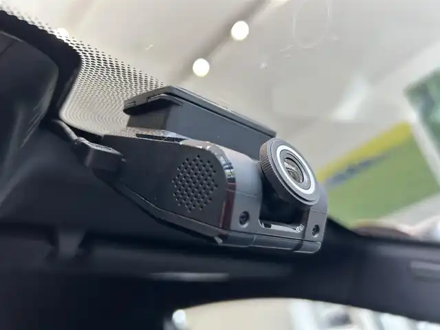 ＢＭＷ ５２３ｄ ツーリング Mスポーツ 大阪府 2018(平30)年 5.1万km サファイアブラックP HUD/インテリジェントセーフティシステム/パワーシート/シートメモリ/ACC/純正ナビ/フルセグテレビ/全方位カメラ/BSM/純正１９インチアルミホイール/LEDヘッドライト/電動リアゲート/置くだけ充電/パドルシフト/クリアランスソナー/ETC2.0/ドライブレコーダー