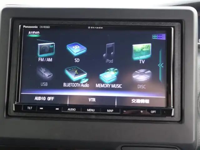 ホンダ Ｎ ＢＯＸ カスタム G L ターボ ホンダセンシング 静岡県 2020(令2)年 4.7万km プラチナホワイトパール ワンオーナー・禁煙車/車検令和9年2月まで/ゆとりのターボエンジン/ホンダセンシング/　衝突軽減ブレーキ・誤発進抑制/　後方誤発進抑制・ACC・LKA/　オートマチックハイビーム/　標識認識機能/LEDヘッドライト・フォグ/リョウガワパワースライドドア/パナソニックストラーダSDナビ/　DVD・CD・BT・USB・iPOD/　フルセグTV・Bカメラ/ビルトインETC/コムテック前後ドライブレコーダー/前席シートヒーター/パドルシフト/スマートキー2個/純正サイドカーテン/純正フロアマット・バイザー/ジュンセイマッドガード/プライバシーガラス