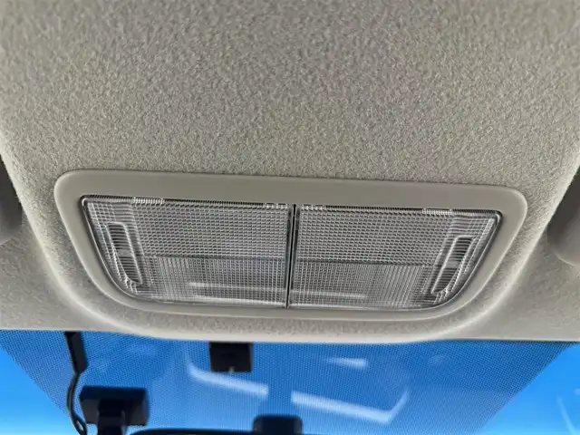 ホンダ フィット 13G Fパッケージ 愛知県 2014(平26)年 5.4万km シルバー 社外ナビ/バックモニター/ドライブレコーダー/ワンセグTV/プッシュスタート/電動格納ミラー/ETC/CD/DVD