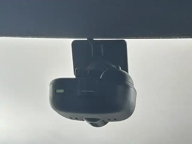 ダイハツ タント カスタム RS 愛知県 2019(令1)年 6万km シャイニングホワイトパール 禁煙車/ターボ/純正7インチナビ/（CD/DVD/Bluetooth/フルセグTV/SD)/バックカメラ/スマートアシストIII/・衝突軽減ブレーキ/・レーンキープアシスト/・オートマチックハイビーム/・クリアランスソナー/・誤発進抑制機能/ETC/ドライブレコーダー/両側パワースライドドア/アイドリングストップ/純正15インチアルミホイール/スマートキー/スペアキー1本/プッシュスタート/LEDヘッドライト/フロントフォグランプ/オートライト/純正フロアマット/ベンチシート/横滑り防止装置/オートエアコン