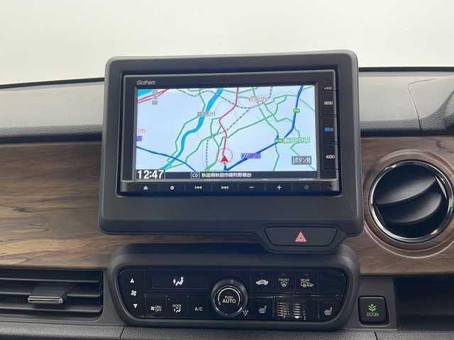 ホンダ Ｎ ＯＮＥ オリジナル スタイル+アーバン 秋田県 2023(令5)年 1.2万km ガーデングリーンM ４WD/社外SDナビ(Bluetooth/CD/DVD)/バックカメラ/ETC/クルーズコントロール/前後ドライブレコーダー/社外AW/後方コーナーセンサー/衝突被害軽減システム/カーテンエアバック/前席シートヒーター/チップアップシート/アイドリングストップ/オートライト/ハロゲンヘッドライト/スマートキー/スペアキー×２