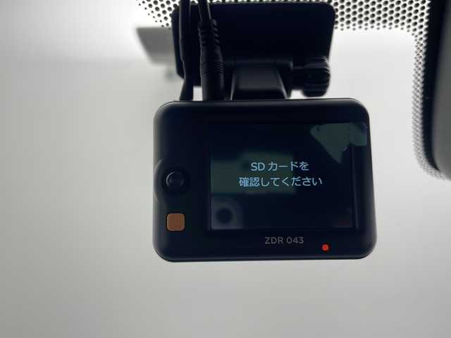 ホンダ Ｎ ＯＮＥ オリジナル スタイル+アーバン 秋田県 2023(令5)年 1.2万km ガーデングリーンM ４WD/社外SDナビ(Bluetooth/CD/DVD)/バックカメラ/ETC/クルーズコントロール/前後ドライブレコーダー/社外AW/後方コーナーセンサー/衝突被害軽減システム/カーテンエアバック/前席シートヒーター/チップアップシート/アイドリングストップ/オートライト/ハロゲンヘッドライト/スマートキー/スペアキー×２