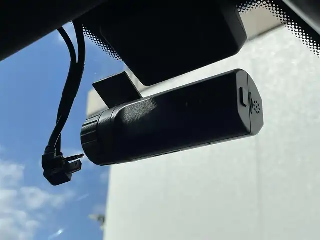 ポルシェ ポルシェ カイエン クーペ S 東京都 2020(令2)年 3.2万km 黒 パノラマルーフ/メーカーナビ/USB/Bluetoothオーディオ/360°カメラ/黒レザーシート/シートヒーター/ベンチレーション/スポーツクロノパッケージ/アダプティブエアサスペンション/コンフォートアクセル/マトリクスLEDライト/PDLS Plus/アンビエントライト/アダプティブクルーズコントロール/ブラインドスポットモニター/レーンキープ/ETC2.0