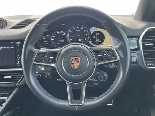 ポルシェ ポルシェ カイエン クーペ S 東京都 2020(令2)年 3.2万km 黒 パノラマルーフ/メーカーナビ/USB/Bluetoothオーディオ/360°カメラ/黒レザーシート/シートヒーター/ベンチレーション/スポーツクロノパッケージ/アダプティブエアサスペンション/コンフォートアクセル/マトリクスLEDライト/PDLS Plus/アンビエントライト/アダプティブクルーズコントロール/ブラインドスポットモニター/レーンキープ/ETC2.0