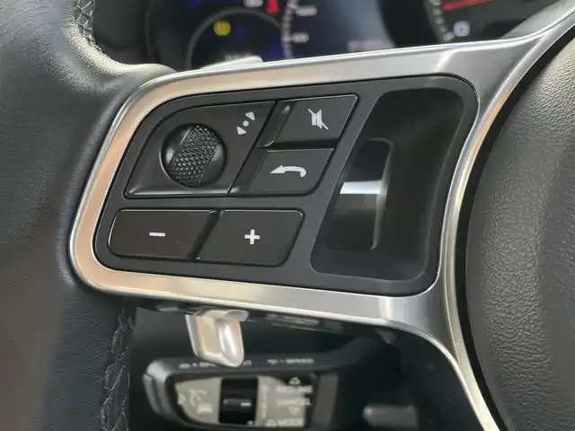 ポルシェ ポルシェ カイエン クーペ S 東京都 2020(令2)年 3.2万km 黒 パノラマルーフ/メーカーナビ/USB/Bluetoothオーディオ/360°カメラ/黒レザーシート/シートヒーター/ベンチレーション/スポーツクロノパッケージ/アダプティブエアサスペンション/コンフォートアクセル/マトリクスLEDライト/PDLS Plus/アンビエントライト/アダプティブクルーズコントロール/ブラインドスポットモニター/レーンキープ/ETC2.0