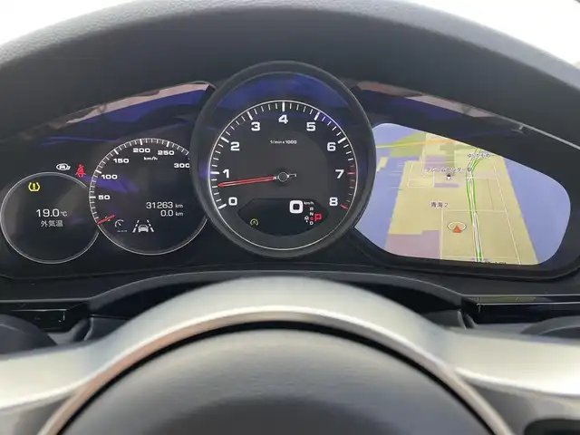 ポルシェ ポルシェ カイエン クーペ S 東京都 2020(令2)年 3.2万km 黒 パノラマルーフ/メーカーナビ/USB/Bluetoothオーディオ/360°カメラ/黒レザーシート/シートヒーター/ベンチレーション/スポーツクロノパッケージ/アダプティブエアサスペンション/コンフォートアクセル/マトリクスLEDライト/PDLS Plus/アンビエントライト/アダプティブクルーズコントロール/ブラインドスポットモニター/レーンキープ/ETC2.0