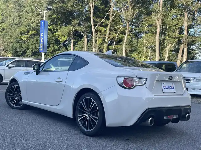 スバル ＢＲＺ S 栃木県 2015(平27)年 11.8万km クリスタルホワイトP (株)IDOMが運営する【じしゃロン宇都宮店】の自社ローン専用車両になります。こちらは現金またはオートローンご利用時の価格です。自社ローンご希望の方は別途その旨お申付け下さい/社外ナビ/フルセグ/ＥＴＣ/Ｂｌｕｅｔｏｏｔｈ/スマートキー/スペアキー/ハーフレザーシート/シートヒーター/クルーズコントロール/パドルシフト/ＨＩＤヘッドライト/オートライト