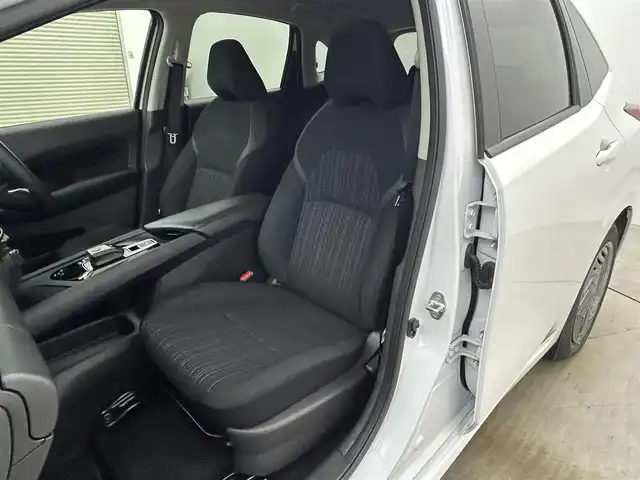 日産 ノート X 岡山県 2024(令6)年 0.3万km ピュアホワイトパール 純正9インチディスプレイオーディオ/Bluetooth/地デジ/バックカメラ/エマージェンシーブレーキ/ETC/アダプティブLEDライト/プッシュスタート /スマートキー/オートライト/オートホールド /コーナーセンサー/フロアマット/オートハイビーム /踏み間違い防止/サイド/カーテンエアバッグ/新車保証書/取扱説明書