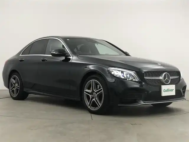 メルセデス・ベンツ Ｃ２００ アバンギャルド AMGライン 愛知県 2019(平31)年 2.1万km エメラルドグリーン 純正ナビ/（Bluetooth/フルセグTV/USB/SD）/バックカメラ/ETC2.0/ACC/BSM/パワーシート/シートヒーター/パドルシフト/メモリシート/エアサス/レザーシート/オートライト/スマートキー/プッシュスタート/電子パーキング/オートホールド/電動格納ミラー/純正LEDライト/純正18インチAMGAW