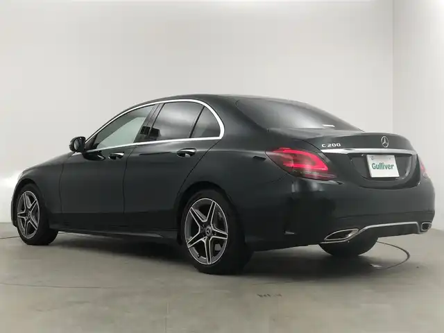 メルセデス・ベンツ Ｃ２００ アバンギャルド AMGライン 愛知県 2019(平31)年 2.1万km エメラルドグリーン 純正ナビ/（Bluetooth/フルセグTV/USB/SD）/バックカメラ/ETC2.0/ACC/BSM/パワーシート/シートヒーター/パドルシフト/メモリシート/エアサス/レザーシート/オートライト/スマートキー/プッシュスタート/電子パーキング/オートホールド/電動格納ミラー/純正LEDライト/純正18インチAMGAW
