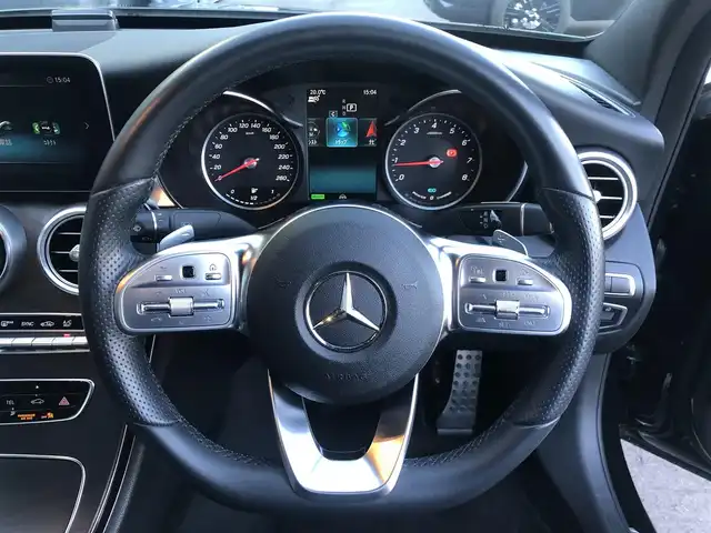 メルセデス・ベンツ Ｃ２００ アバンギャルド AMGライン 愛知県 2019(平31)年 2.1万km エメラルドグリーン 純正ナビ/（Bluetooth/フルセグTV/USB/SD）/バックカメラ/ETC2.0/ACC/BSM/パワーシート/シートヒーター/パドルシフト/メモリシート/エアサス/レザーシート/オートライト/スマートキー/プッシュスタート/電子パーキング/オートホールド/電動格納ミラー/純正LEDライト/純正18インチAMGAW