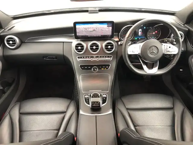 メルセデス・ベンツ Ｃ２００ アバンギャルド AMGライン 愛知県 2019(平31)年 2.1万km エメラルドグリーン 純正ナビ/（Bluetooth/フルセグTV/USB/SD）/バックカメラ/ETC2.0/ACC/BSM/パワーシート/シートヒーター/パドルシフト/メモリシート/エアサス/レザーシート/オートライト/スマートキー/プッシュスタート/電子パーキング/オートホールド/電動格納ミラー/純正LEDライト/純正18インチAMGAW
