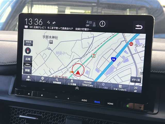 ホンダ ステップワゴン スパーダ eHEV 広島県 2023(令5)年 4.9万km プラチナホワイトパール 禁煙/ホンダセンシング/●衝突軽減ブレーキ（CMBS）/●誤発進抑制機能/●後方誤発進抑制機能/●近距離衝突軽減ブレーキ/●歩行者事故低減ステアリング/●路外逸脱抑制機能/●渋滞追従機能付アダプティブクルーズコントロール（ACC）/●車線維持支援システム（LKAS）/●トラフィックジャムアシスト（渋滞運転支援機能）/●先行車発進お知らせ機能●標識認識機能/●オートハイビーム/●アダプティブドライビングビーム/BSi/コーナーセンサー/純正11.4型ナビ（LXM-237VFi）/・フルセグ/CD/DVD/SD/MusicRack/BT/スマホ連携/バックカメラ/両側パワースライドドア/パワーテールゲート/減速セレクター/電動パーキングブレーキ/オートブレーキホールド/前席シートヒーター/コンビシート/オットマン/LEDアクティブコーナリングライト/フォグランプ/LEDシーケンシャルターンランプ/トリプルゾーンエアコン/スマートキー/プッシュスタート/スペアキー/ETC2.0/ドアバイザー/AC100V100W電源（トランクパネル内）