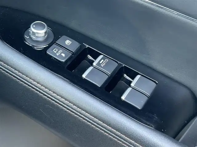 マツダ ＣＸ－５ XD Lパッケージ 群馬県 2017(平29)年 6.6万km スノーフレイクホワイトパールマイカ アドバンストスマートシティブレーキサポート/後退時スマートシティブレーキサポート/誤発進抑制制御/スマートブレーキサポート/LKA/純正メーカーナビ/（CD/DVD/USB/BT/AUX）/バックカメラ/フルセグTV/黒革シート/シートヒーター/ステアリングヒーター/パワーシート/パドルシフト/ステアリングスイッチ/パワーバックドア/コーナーセンサー/レーダークルコン/ミラー型前後ドラレコ/ETC/LEDヘッドライト/オートブレーキホールド/社外AW