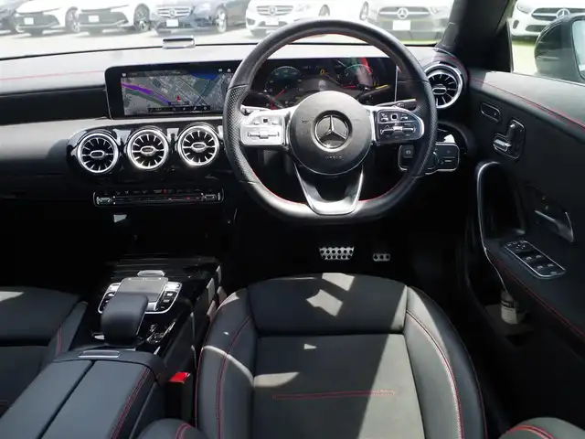 メルセデス・ベンツ ＣＬＡ２００ｄ Sブレーク AMGライン 千葉県 2020(令2)年 4.7万km コスモスブラック アクティブブレーキアシスト/レーンチェンジアシスト/ブラインドスポットアシスト/アテンションアシスト/ディストロニック/パワーバックドア/純正ナビ/地デジTV/【Bluetooth接続】/バックカメラ/リバース連動ドアミラー（左）/ワイヤレス充電/前席パワーシート/シートヒーター/ハーフレザーシート/革巻きステアリング/ステアリングスイッチ/パドルシフト/ETC（2.0）/LEDヘッドライト/ウインカーミラー/パークトロニック/18インチアルミホイル/サイド/カーテンエアバッグ/キーレスゴー