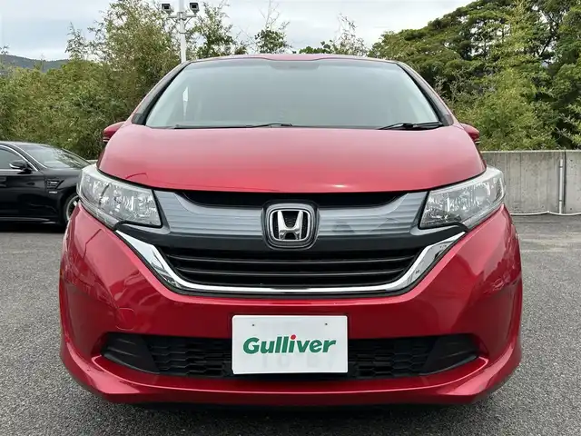 ホンダ フリード＋ G 長崎県 2018(平30)年 3.8万km プレミアムクリスタルレッドM ディーラーオプションナビ/ビルトインETC/片側パワースライドドア/前方ドライブレコーダー/バックカメラ/プッシュスタート/スマートキー/純正フロアマット/ドアバイザー/スペアキー１本
