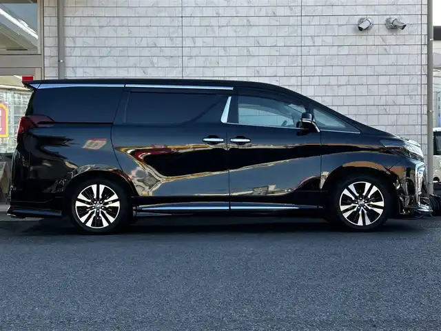 トヨタ アルファード S Cパッケージ 大分県 2020(令2)年 5.8万km ブラック ワンオーナー/モデリスタ/純正メモリナビ/（Bluetooth/ミラーキャスト/CD/DVD/フルセグ）/シートヒーター・クーラー（D＋N席）/メモリーシート（D席）/サンルーフ/バックモニター/パワースライドドア（両側）/パワーシート（D＋N＋2列目席）/オットマン/電動リアゲート/オートブレーキホールド/純正アルミホイル18インチ/純正フロアマット/革巻ステアリング/車内LED/バックカメラ/クルーズコントロール/ETC/ドライブレコーダー