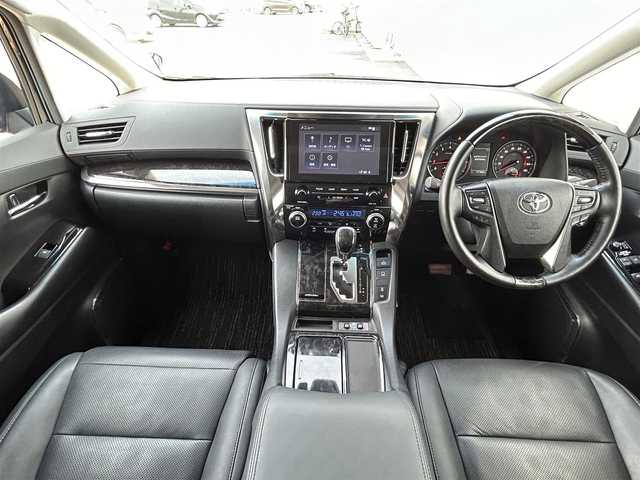 トヨタ アルファード S Cパッケージ 佐賀県 2020(令2)年 5.8万km ブラック モデリスタエアロ/ダブルサンルーフ/純正メモリナビ・フルセグ /・Bluetooth/ミラーキャスト/CD/DVD/フリップダウンモニター/バックカメラ/デジタルインナーミラー/トヨタセーフティーセンス/・プリクラッシュセーフティ/・レーンディパーチャーアラート/・レーントレーシングアシスト/・アダプティブ・ハイビームシステム/・ロードサインアシスト/・ドライバー異常時対応システム/・プロアクティブドライビングアシスト/・緊急時操舵支援/・フロントクロストラフィックアラート/・レーンチェンジアシスト/・レーダークルーズコントロール/シートヒーター（D＋N席）/ベンチレーション（D＋N席）/パワーシート（D＋N＋2列目席）/メモリーシート（D席）/オットマン/両側パワースライドドア/電動リアゲート/純正三眼LEDヘッドライト/ドライブレコーダー/オートブレーキホールド/ブラインドスポットモニター/シーケンシャルウィンカー/純正18インチアルミホイル/純正フロアマット/ETC