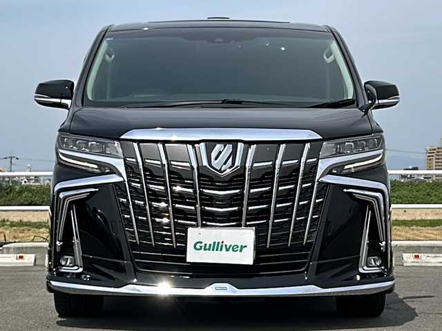 トヨタ アルファード S Cパッケージ 佐賀県 2020(令2)年 5.8万km ブラック モデリスタエアロ/ダブルサンルーフ/純正メモリナビ・フルセグ /・Bluetooth/ミラーキャスト/CD/DVD/フリップダウンモニター/バックカメラ/デジタルインナーミラー/トヨタセーフティーセンス/・プリクラッシュセーフティ/・レーンディパーチャーアラート/・レーントレーシングアシスト/・アダプティブ・ハイビームシステム/・ロードサインアシスト/・ドライバー異常時対応システム/・プロアクティブドライビングアシスト/・緊急時操舵支援/・フロントクロストラフィックアラート/・レーンチェンジアシスト/・レーダークルーズコントロール/シートヒーター（D＋N席）/ベンチレーション（D＋N席）/パワーシート（D＋N＋2列目席）/メモリーシート（D席）/オットマン/両側パワースライドドア/電動リアゲート/純正三眼LEDヘッドライト/ドライブレコーダー/オートブレーキホールド/ブラインドスポットモニター/シーケンシャルウィンカー/純正18インチアルミホイル/純正フロアマット/ETC