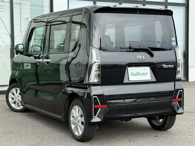 ダイハツ タント カスタム RS 道南・函館 2019(令1)年 6.1万km ブラックマイカメタリック ・衝突被害軽減ブレーキ/・車線逸脱警報/・純正9インチメモリナビ/・フルセグTV/・バックカメラ/・ナビ連動ドライブレコーダー/・両側パワースライドドア/・純正AW付ノーマルタイヤ積込/・前席シートヒーター/・LEDヘッドライト/・フロントフォグランプ/・オートライト/・スマートキー/・エンジンプッシュスタート
