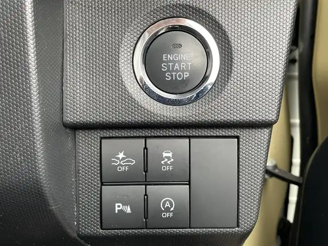 ダイハツ タフト G ターボ 埼玉県 2020(令2)年 11.6万km サンドベージュメタリック (株)IDOMが運営する【じしゃロン川越店】の自社ローン専用車両になります。こちらは現金またはオートローンご利用時の価格です。自社ローンご希望の方は別途その旨お申付け下さい/純正SDナビ　NSZN-W70D/フルセグ/Bluetooth/AM/FM/CD/DVD/バックカメラ/スマートアシスト/レーダークルーズコントロール/ガラスルーフ/ドライブレコーダー/ETC/左右シートヒーター/LEDヘッドライト/フォグ/プッシュスタート/スマートキー（スペア×１）/ICターボ/ルーフレール/純正１５インチアルミホイール/ドアバイザー/純正フロアマット/取扱説明書/保証書