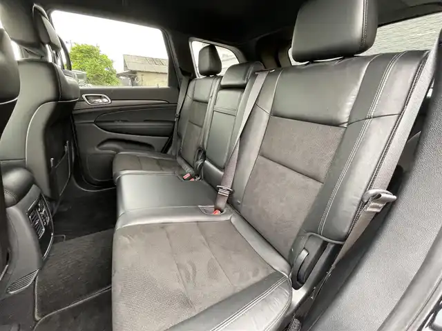 クライスラー・ジープ ジープ グランドチェロキー アルティテュード 栃木県 2019(令1)年 4.9万km 黒 ワンオーナー /AppleCarPlay/ハーフレザー /スマートキー/パワーシート /シートヒーター /ナビ/フルセグTV/F/S/Rカメラ/パークセンス/クルーズコントロール/エアサスペンション/DAC/キセノンヘッドライト/オートライト