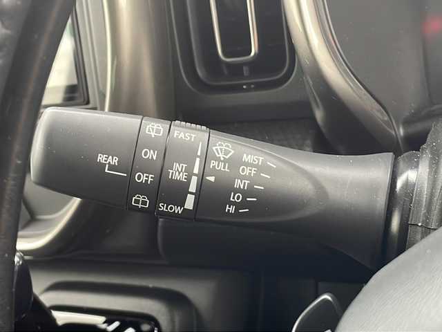 スズキ ハスラー Jスタイル Ⅱ ターボ 静岡県 2022(令4)年 0.4万km シフォンアイボリーメタリック/ガンメタリック2トーン ワンオーナー/社外ディスプレイオーディオ/Bluetooth/衝突軽減ブレーキ/ハーフレザーシート/シートヒーター/LEDヘッドライト/オートライト/LEDフォグランプ/純正15インチAW/スマートキー/スペアキー/保証書/取説