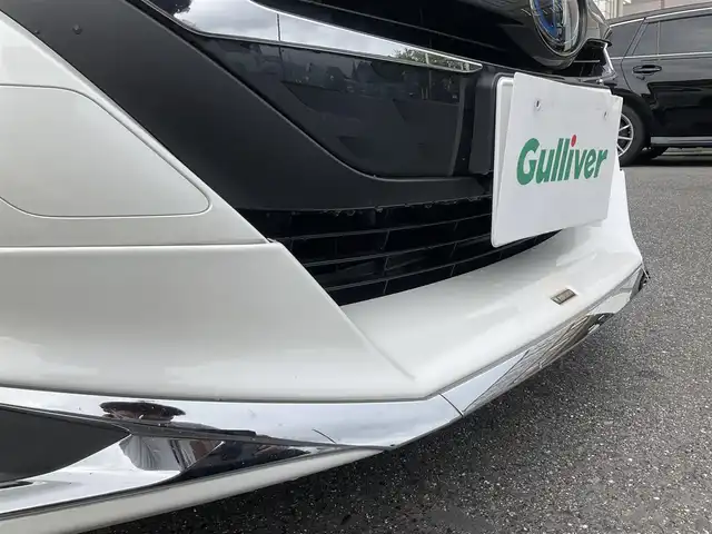 トヨタ プリウス ＰＨＶ S 滋賀県 2017(平29)年 9.4万km ホワイトパールクリスタルシャイン 車検8年6月まで/トヨタセーフティセンス/クルーズコントロール/モデリスタエアロ（フロント、サイド、リア）/純正9インチナビ/Bluetooth、CD、DVD、フルセグテレビ/バックカメラ/ビルトインETC/前席シートヒーター/ステアリングヒーター/純正LEDヘッドライト・LEDフォグランプ/充電ケーブル有り/純正ゴムマット/取扱説明書/保証書