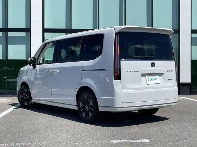 ホンダ ステップワゴン スパーダ eHEV 和歌山県 2025(令7)年 0.1千km パール スパーダ　e:HEV　4CJ4AP3　11.4インチナビHonda CONNECTナビ LXM-247VFLi(317900円)