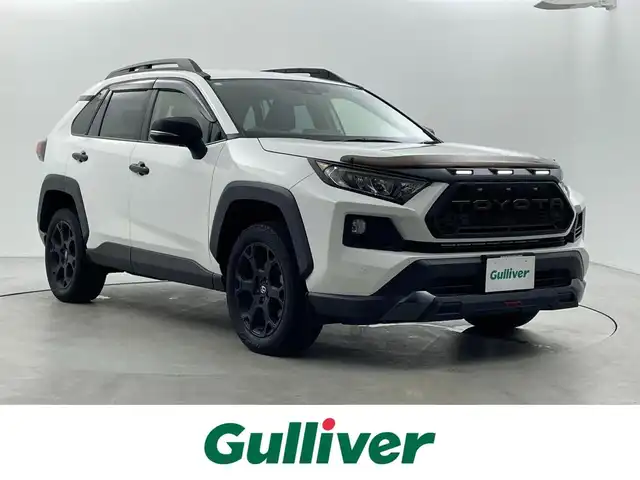 トヨタ ＲＡＶ４ アドベンチャー オフロードPKG 福井県 2021(令3)年 7.3万km スーパーホワイトⅡ 純正9インチナビ/型式：NSZT-Y68T/【AM/FM/CD/Bluetooth】/バックカメラ/ETC/ＪＡＯＳノーズプロテクター　/ＴＲＤフロントバンパーガーニッシュ/衝突軽減ブレーキ/クルーズコントロール（追従有）/車線逸脱警報機能/レザーシート/シートヒーター（運転席/助手席）/シートクーラー（運転席/助手席）/プッシュスタート/スマートキー/オートライト/LEDヘッドライド