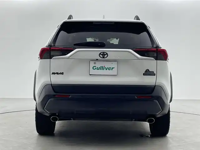 トヨタ ＲＡＶ４ アドベンチャー オフロードPKG 福井県 2021(令3)年 7.3万km スーパーホワイトⅡ 純正9インチナビ/型式：NSZT-Y68T/【AM/FM/CD/Bluetooth】/バックカメラ/ETC/ＪＡＯＳノーズプロテクター　/ＴＲＤフロントバンパーガーニッシュ/衝突軽減ブレーキ/クルーズコントロール（追従有）/車線逸脱警報機能/レザーシート/シートヒーター（運転席/助手席）/シートクーラー（運転席/助手席）/プッシュスタート/スマートキー/オートライト/LEDヘッドライド