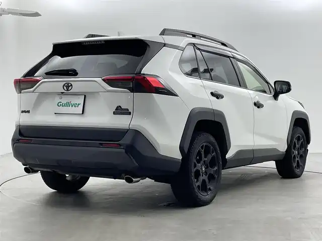 トヨタ ＲＡＶ４ アドベンチャー オフロードPKG 福井県 2021(令3)年 7.3万km スーパーホワイトⅡ 純正9インチナビ/型式：NSZT-Y68T/【AM/FM/CD/Bluetooth】/バックカメラ/ETC/ＪＡＯＳノーズプロテクター　/ＴＲＤフロントバンパーガーニッシュ/衝突軽減ブレーキ/クルーズコントロール（追従有）/車線逸脱警報機能/レザーシート/シートヒーター（運転席/助手席）/シートクーラー（運転席/助手席）/プッシュスタート/スマートキー/オートライト/LEDヘッドライド