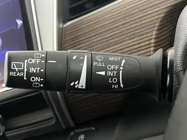 ホンダ フリード クロスター ホンダセンシング 大阪府 2022(令4)年 2.4万km シルバーミストグリーンM 禁煙車/ホンダセンシング/　・衝突軽減ブレーキ/　・誤発進抑制機能/　・路外逸脱抑制機能/　・アダプティブ・クルーズ・コントロール/　・車線維持支援システム/　・先行車発進お知らせ機能/　・標識認識機能/純正ナビ/　（Bluetooth/CD/DVD）/フルセグTV/バックカメラ/両側パワースライドドア/LEDヘッドライト/フォグランプ/ハーフレザーシート/純正15インチアルミホイール/コーナーセンサー/スマートキー/ETC