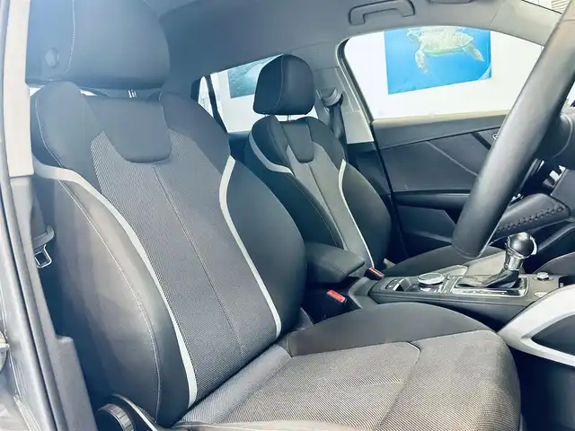 アウディ Ｑ２ ハッシュタグ ツーリング LTD 大阪府 2018(平30)年 2.4万km ナノグレー/フロレットシルバーM 限定150台/バーチャルコックピット/ACC/純正ナビ/TV/バックカメラ/シートヒーター/純正18インチAW/LEDヘッドライト/電動リアゲート/クリアランスソナー/サイドアシスト