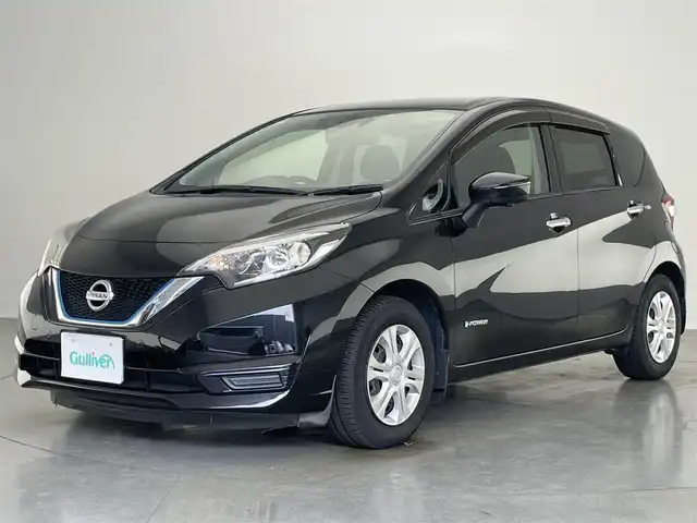 日産 ノート e－パワー X 愛知県 2017(平29)年 9万km スーパーブラック 純正ナビ　全方位カメラ　デジイン　禁煙車　ＥＴＣ　ドラレコ　フルセグＴＶ　ＤＶＤ再生　衝突軽減　レーンキープ　ＨＩＤオートライト　純正フロアマット　プッシュスタート　スマートキー　アラウンドビューモニター　エマージェンシーブレーキ　