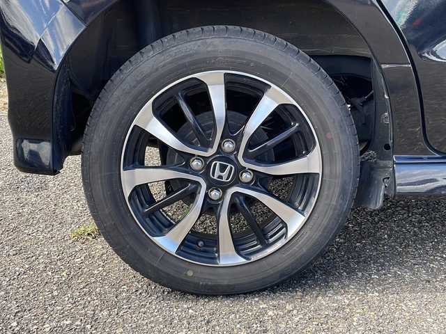 ホンダ Ｎ ＢＯＸ カスタム G L ホンダセンシング 新潟県 2020(令2)年 2.1万km クリスタルブラックパール 4WD/社外メモリナビ(CN-E320D)/CD/BT/ワンセグテレビ/バックカメラ/ETC/衝突被害軽減ブレーキ/レーンキープアシスト/レーダークルーズコントロール/片側パワースライドドア/ベンチシート/シートヒーター /ステアリングスイッチ/スマートキー/プッシュスタート/LEDヘッドライト/オートライト/オートハイビーム/フォグランプ/純正14インチアルミホイール/社外13インチAW冬タイヤ車載