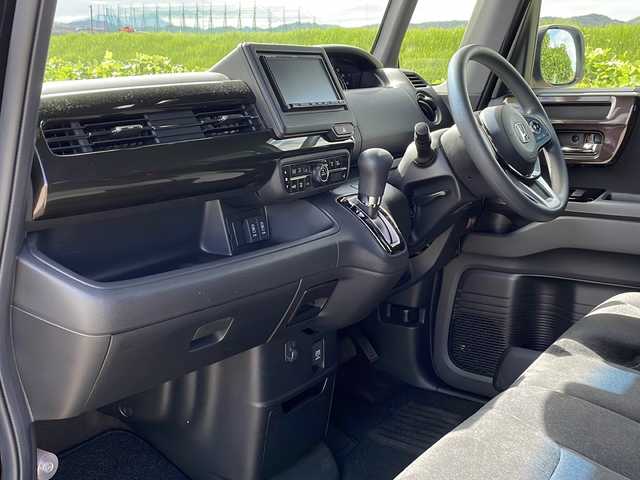 ホンダ Ｎ ＢＯＸ カスタム G L ホンダセンシング 新潟県 2020(令2)年 2.1万km クリスタルブラックパール 4WD/社外メモリナビ(CN-E320D)/CD/BT/ワンセグテレビ/バックカメラ/ETC/衝突被害軽減ブレーキ/レーンキープアシスト/レーダークルーズコントロール/片側パワースライドドア/ベンチシート/シートヒーター /ステアリングスイッチ/スマートキー/プッシュスタート/LEDヘッドライト/オートライト/オートハイビーム/フォグランプ/純正14インチアルミホイール/社外13インチAW冬タイヤ車載