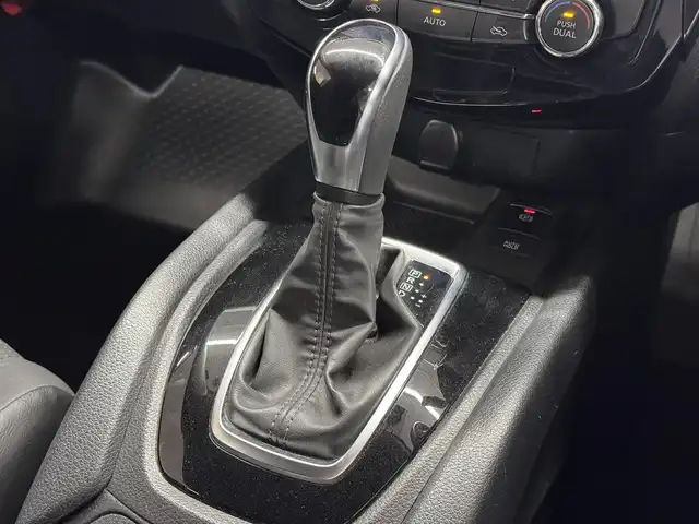 日産 エクストレイル 20Xi Vセレ エクストリーマーX 三重県 2021(令3)年 6.6万km ガーネットレッド ガソリン/フルタイム4WD/フロアCVT/ALPINE 10インチナビ『ビッグX』EX10NX/（FM/AM/CD/DVD/TV/SD/SDREC/USB/Bluetooth/HDMI/CarPlay/AndroidAuto/ドラレコ）/インテリジェント アラウンドビューモニター/ドライブレコーダー 前後/ビルトイン ETC2.0/安全/・エマージェンシーブレーキ/・LDW（車線逸脱警報）/・インテリジェントLI（車線逸脱防止支援）/・インテリジェントDA（ふらつき警報）/・プロパイロット/・後側方車両検知警報（BSI/BSW）/・クロストラフィックアラート（後方）/・フロント&バックソナー/・ヒルディセントコントロール/・進入禁止警報/・コーナリングスタビティアシスト/・アクティブエンジンブレーキ/装備/・撥水シート/・全席シートヒーター/・ルーフレール/・リモコンオートバックドア/・インテリジェントルームミラー/・LEDヘッドランプ&フロントハロゲンフォグランプ/・インテリジェントオートライトシステム/・ステアリングスイッチ/・左右独立オートエアコン/・電動パーキングブレーキ＆オートホールド機能/・純正18inAW/・スマートキーx2/など